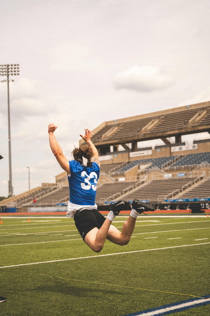 036_Jumping_02.jpg