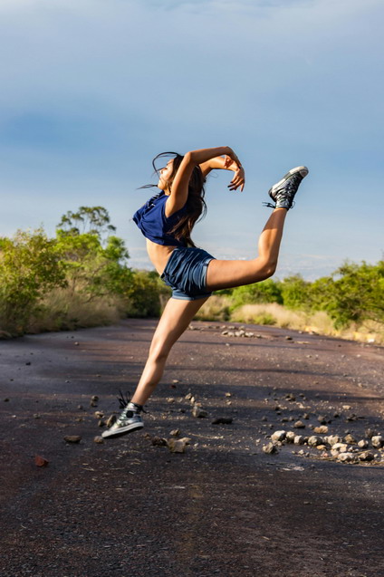 036_Jumping_04.jpg